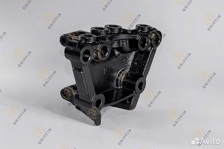 Кронштейн рессоры правый (нового образца) Scania