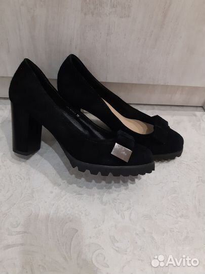 Туфли женские 39 размер