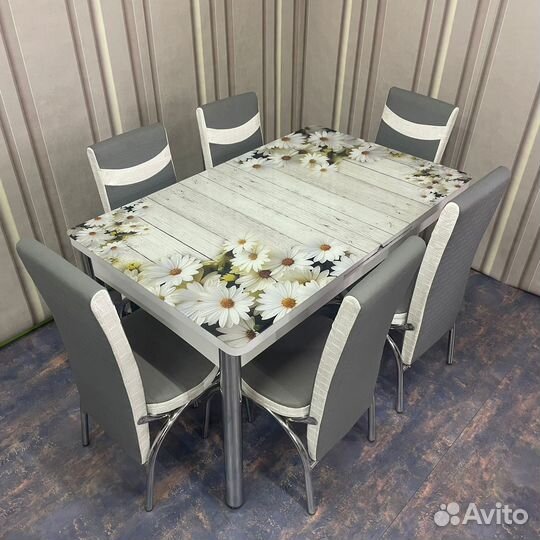 Кухонный стол и стулья 6 шт