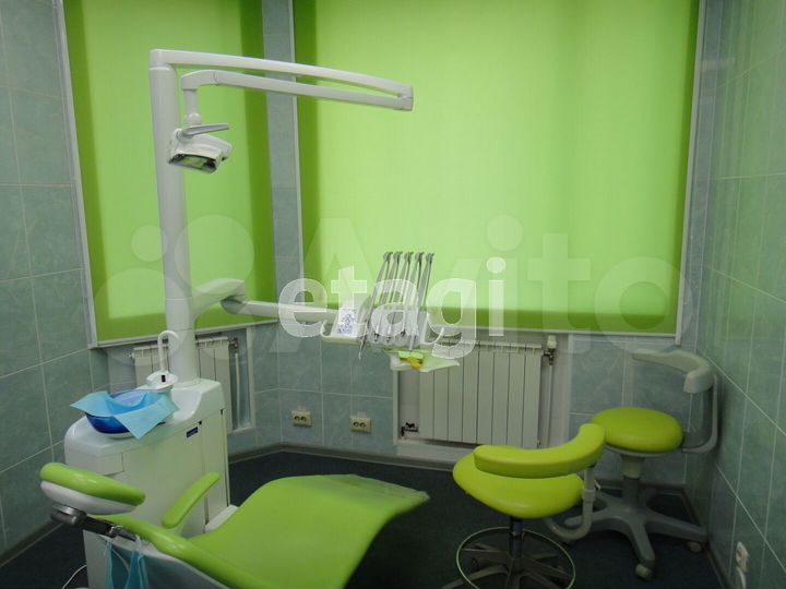 Продам помещение свободного назначения, 233.7 м²