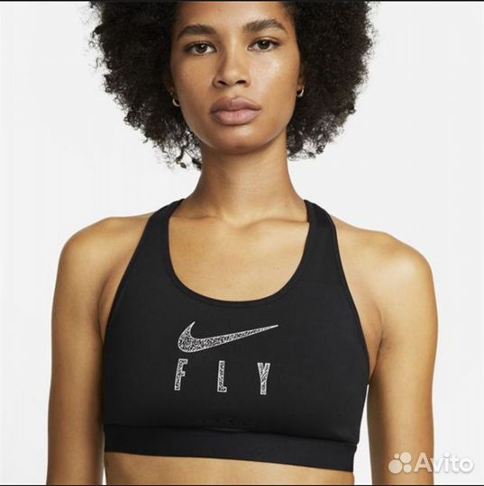 Топик женский спортивный Nike