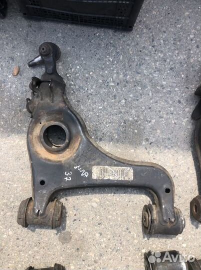 Рычаги передние нижние Mercedes w210 е210 w210