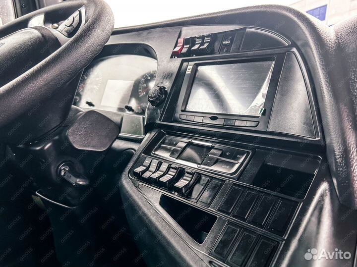 SITRAK C7H, 2024