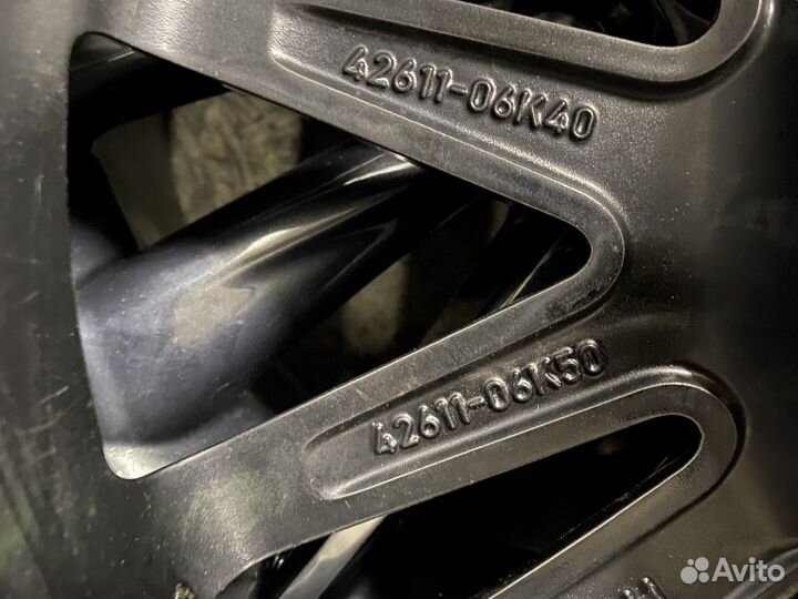 Колеса оригинал Toyota Camry V70 R18 рестайлинг