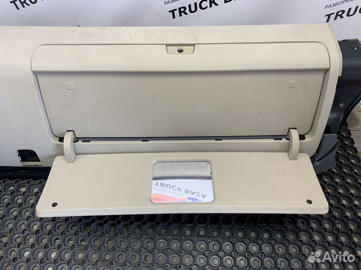 1871750 Консоль салонна верхняя в сборе