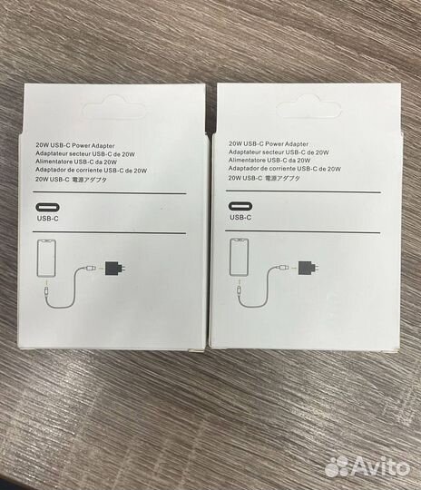 Зарядный блок на iPhone USB-C 20W оптом