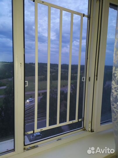 Решетки на окна от случайного выпадения детей