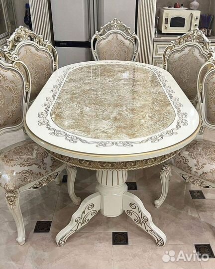 Стол и стулья в гостиную.Оплата при получении