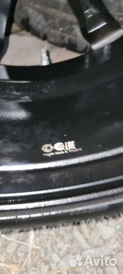 Bridgestone Blizzak VRX 255/45 R19