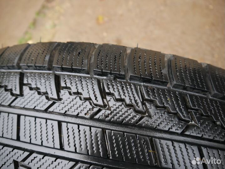 Nexen Winguard Ice 235/60 R16 100Q