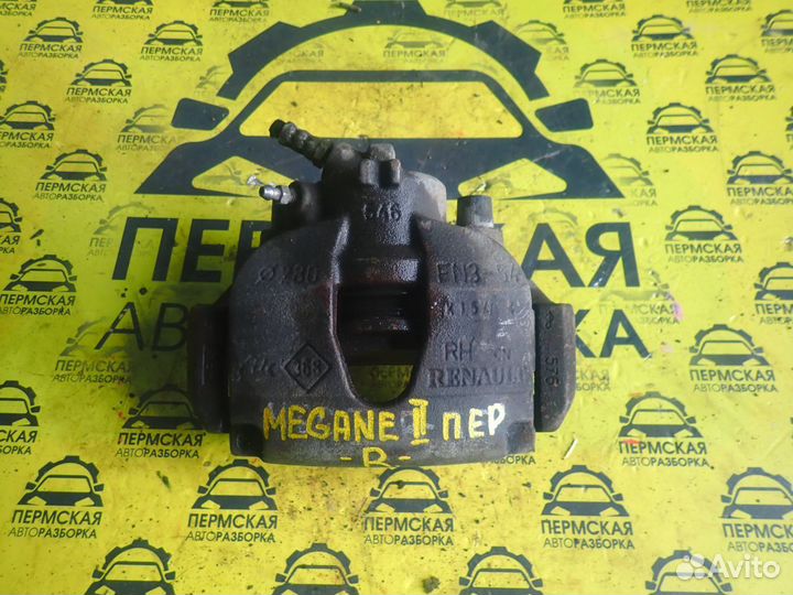 Суппорт передний правый Renault Megane II
