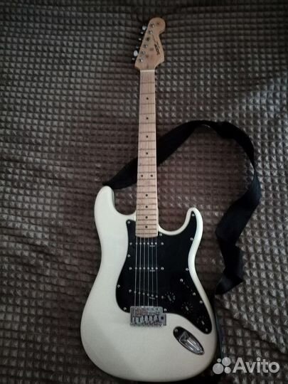 Электро гитара