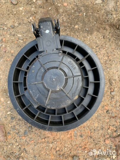 Моторчик отопителя печки kia cerato 2