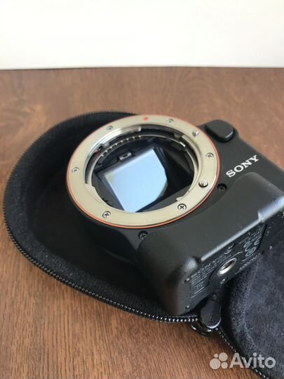 Адаптер sony LA-EA2