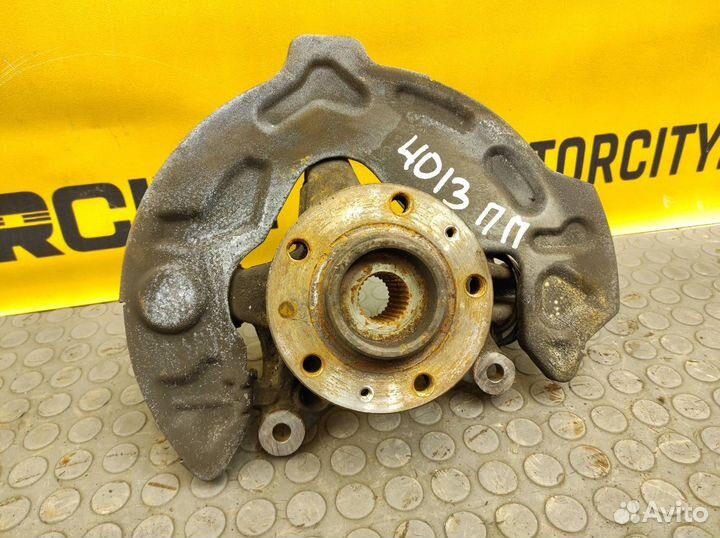 Кулак поворотный передний правый Peugeot 508 W2