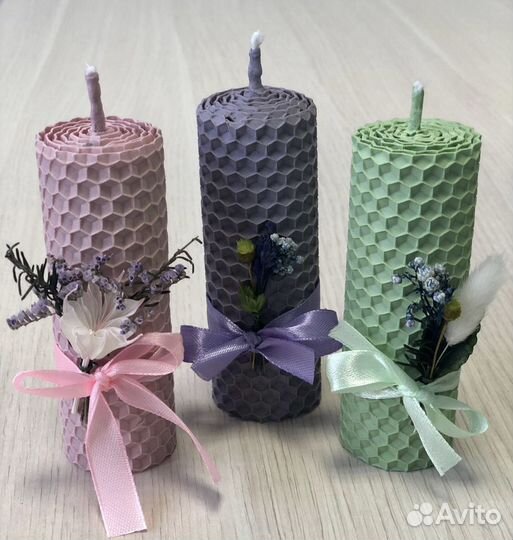 Свечи из вощины с сухоцветами