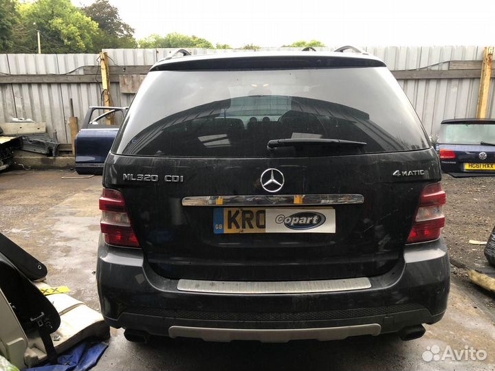 В полный разбор Mercedes-Benz ML-320 CDI