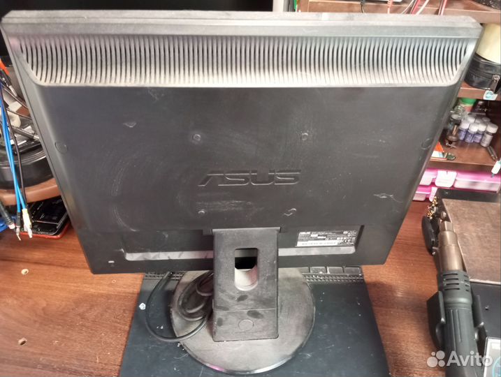 Монитор Asus 19