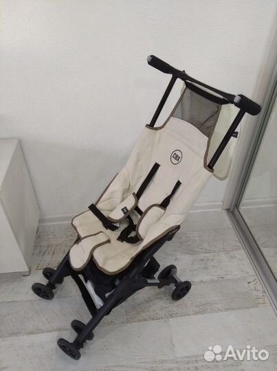 Коляска детская суперкомпактная