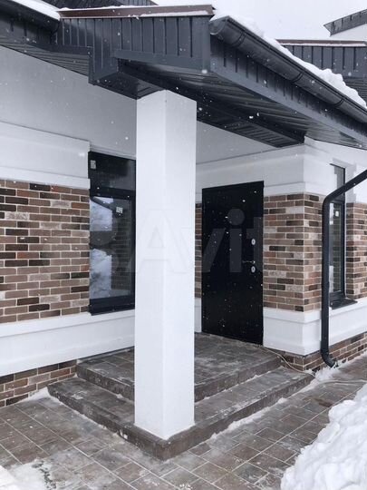 Дом 174 м² на участке 10 сот.