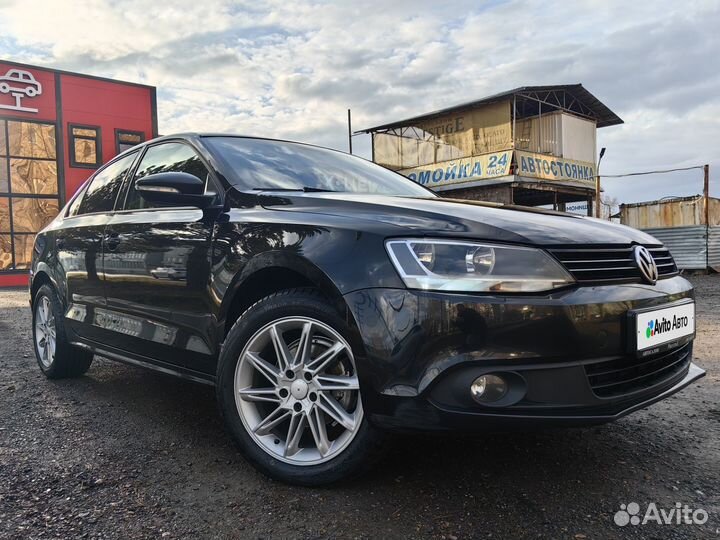 Volkswagen Jetta 1.6 AT, 2012, 140 000 км