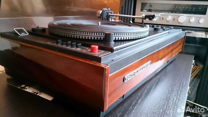 Проигрыватели винила СССР Аккорд, Вега002, Арктур