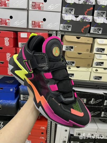 Баскетбольные кроссовки Air Jordan Why Not Zer0.5