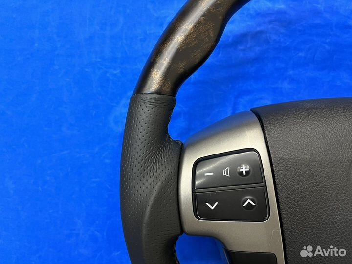 Руль уменьшенного диаметра Land Cruiser 200