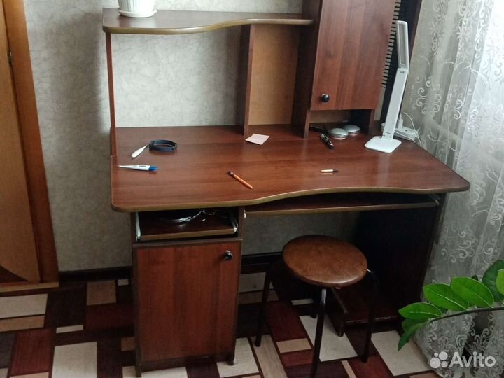 Компьютерный стол бу