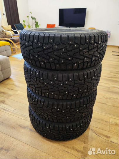 Pirelli Ice Zero 205/55 R16