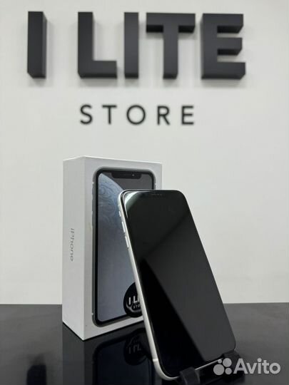 iPhone Xr, 64 ГБ