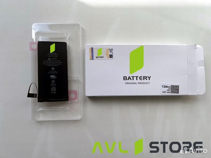 Аккумулятор на iPhone 12 mini