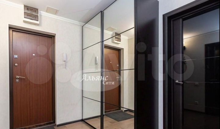 3-к. квартира, 63 м², 1/5 эт.