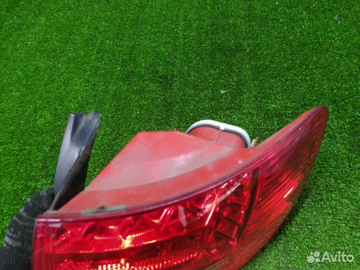 Стоп-сигнал задний правый Audi A6 C6