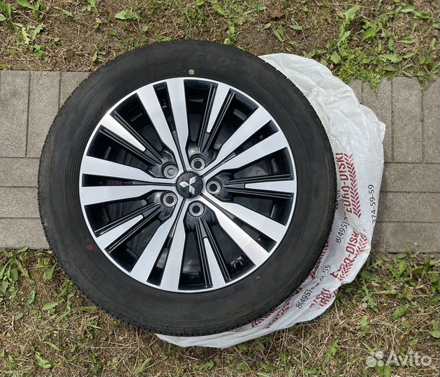 Колеса летние на Mitsubishi Outlander