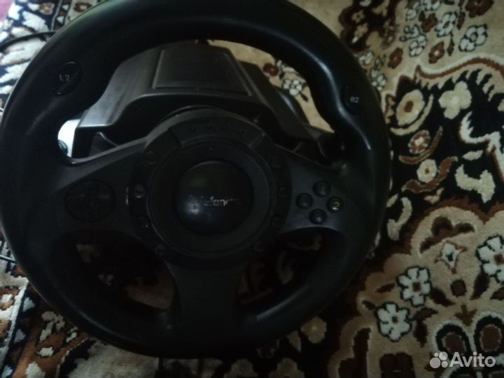 Игровой руль с педалями для пк