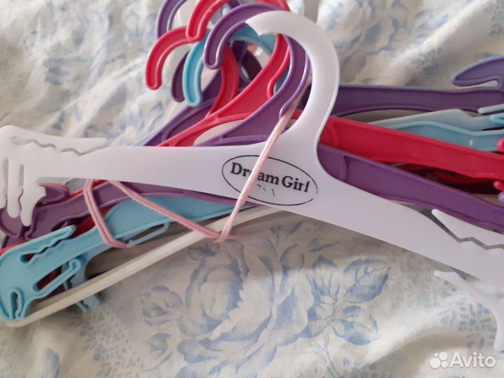 Вешалки плечики детские