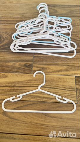 Плечики детские пластиковые