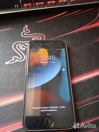 Телефон iPhone 6s