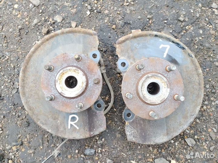 Поворотный кулак mitsubishi ASX