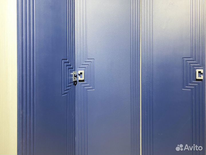 Шкаф угловой