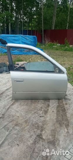 Дверь передняя правая Camry gracia