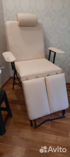 Кресло для педикюра, кушетка