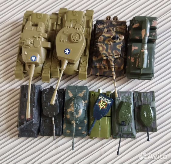 Игрушки для мальчика пакетом
