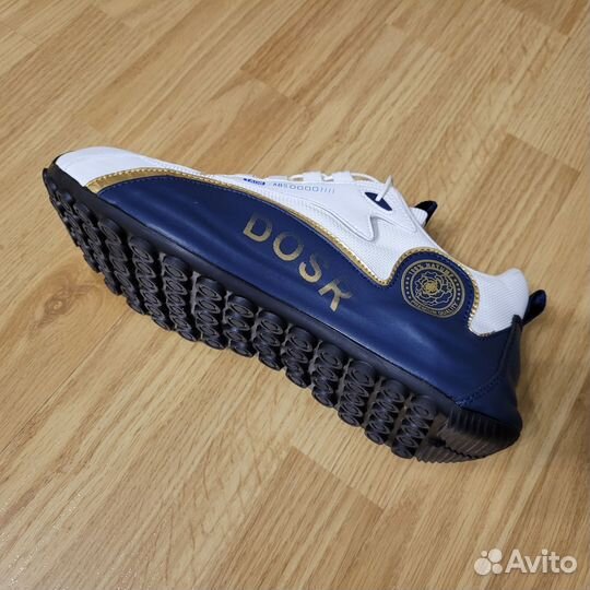 Кроссовки мужские (новые)