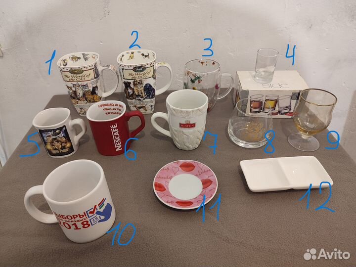 Салатники, тарелки, кружки, вазы,ножи, блюдо, ковш