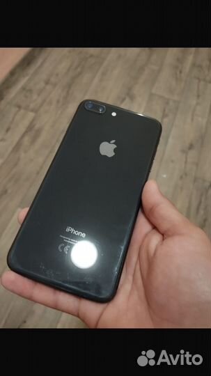 iPhone 8 Plus, 64 ГБ