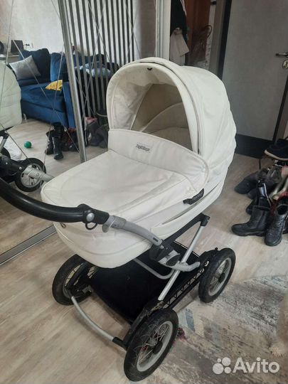 Прогулочная коляска peg perego