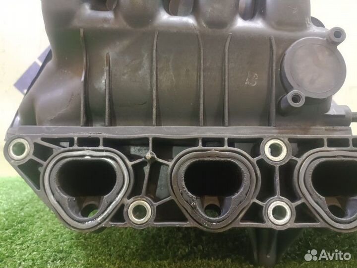 Впускной коллектор Skoda Octavia седан 1.4 BCA