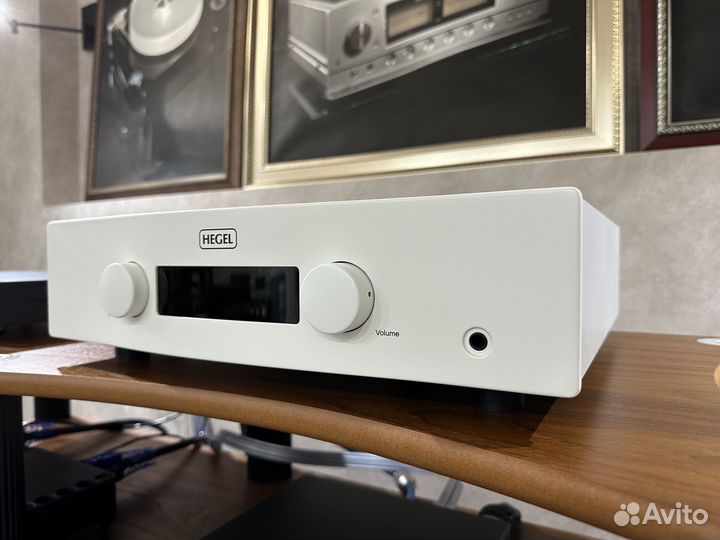 Интегральный усилитель Hegel H190